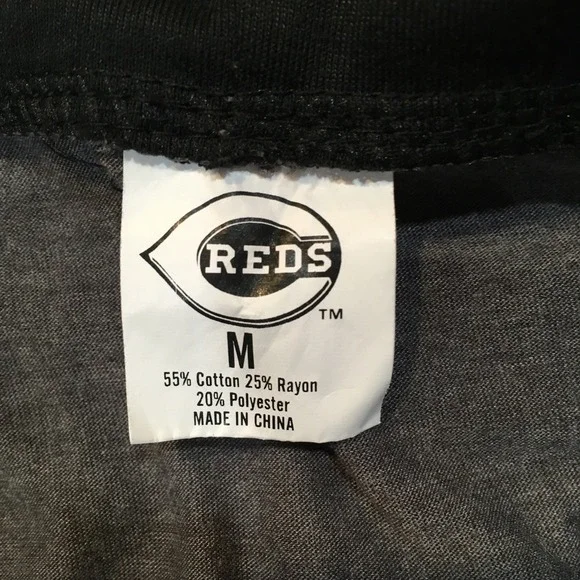 Cincinnati Reds Long Sleeve Hooded T-Shirt Womens M Gray Baseball MLB Logo Sport - Picture 8 of 9